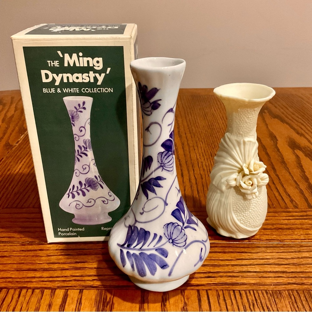 2 ceramic vases: new blue & white floral in box  & cream w carved roses 🌹 petals